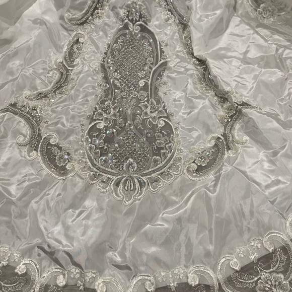 VINTAGE 1988 Eve of Milday Wedding Dress - Picture 9 of 10